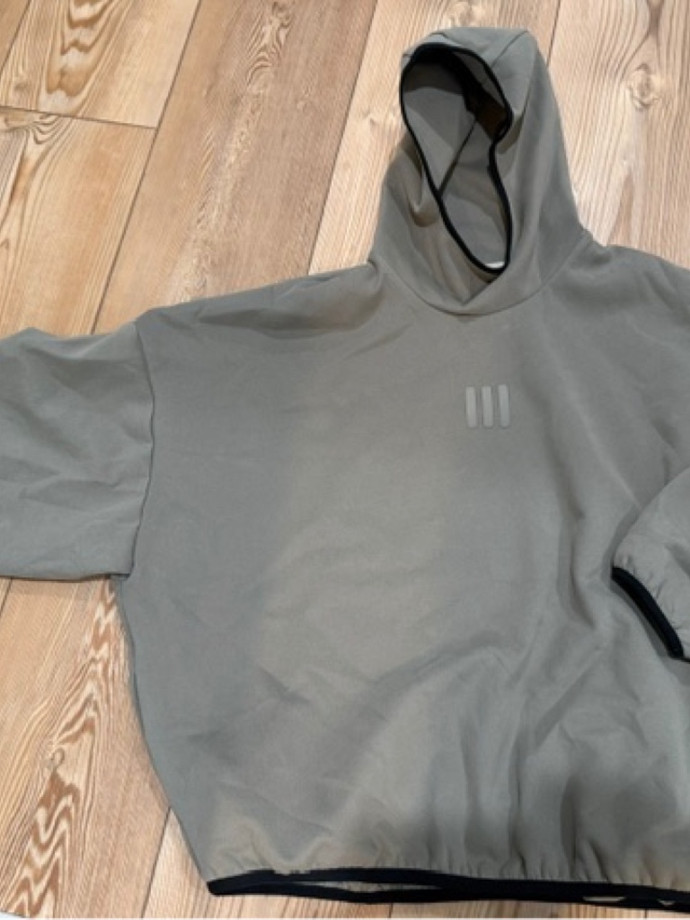Fear of God Essentials Relaxed Fit Fleece Pullover Hoodie Clay with black trim L